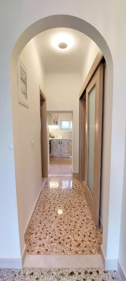 Athens Plaka Family Suites Экстерьер фото