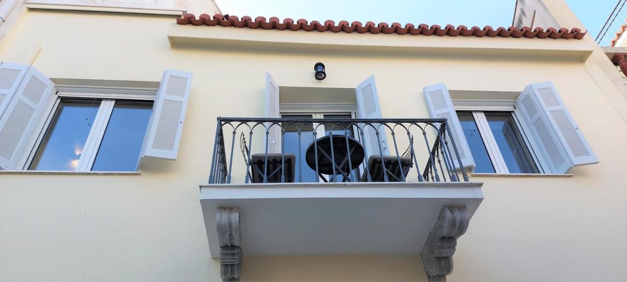 Athens Plaka Family Suites Экстерьер фото